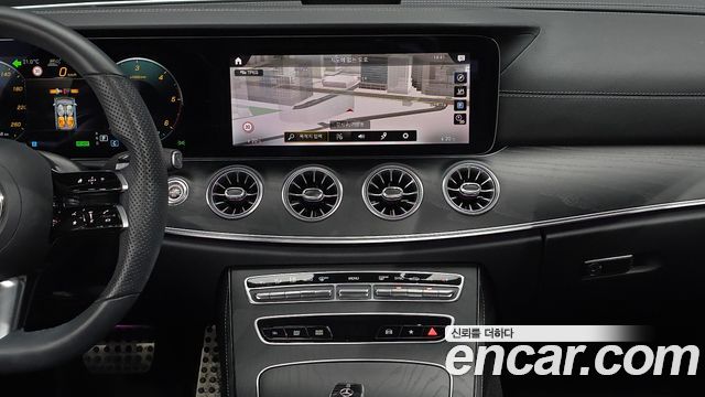 Mercedes-Benz E-Class E300d 4MATIC Coupe