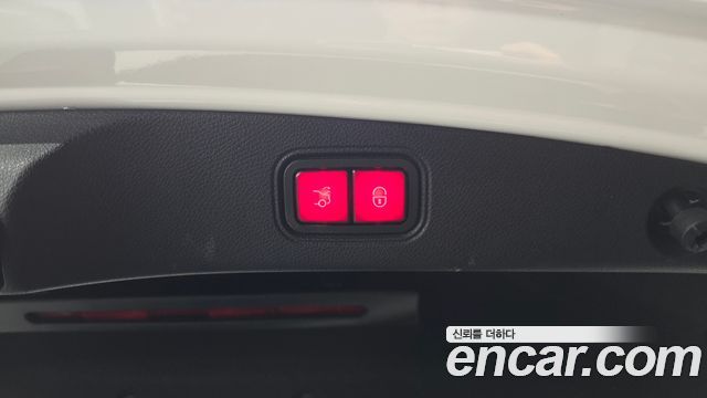 Mercedes-Benz E-Class E300d 4MATIC Coupe