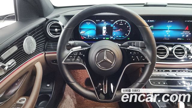 Mercedes-Benz E-Class E450 4MATIC Exclusive