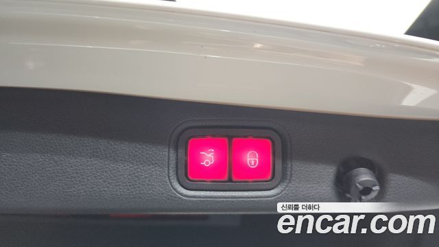 Mercedes-Benz E-Class E450 4MATIC Exclusive