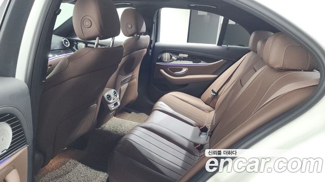 Mercedes-Benz E-Class E450 4MATIC Exclusive