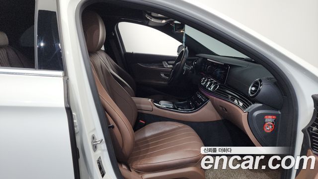 Mercedes-Benz E-Class E450 4MATIC Exclusive