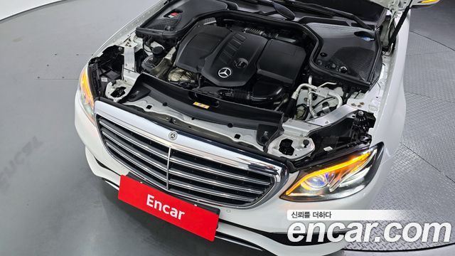 Mercedes-Benz E-Class E220d 4MATIC Exclusive