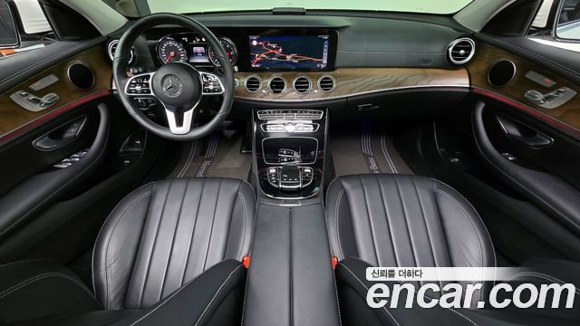 Mercedes-Benz E-Class E220d 4MATIC Exclusive