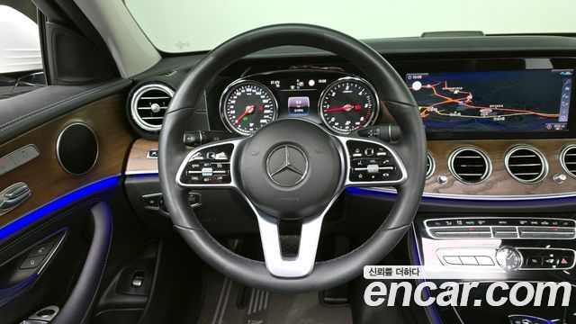 Mercedes-Benz E-Class E220d 4MATIC Exclusive