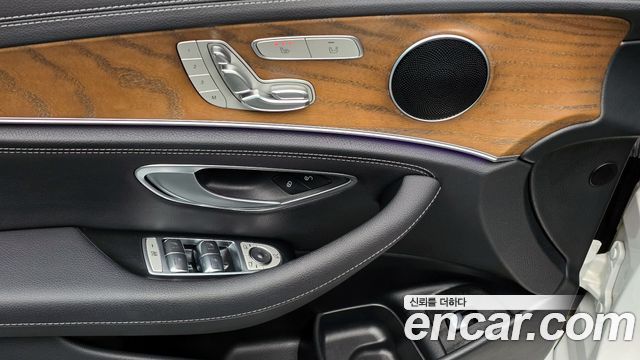Mercedes-Benz E-Class E220d 4MATIC Exclusive