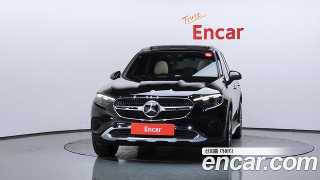 Mercedes-Benz GLC-Class GLC 300 4MATIC Avantgarde