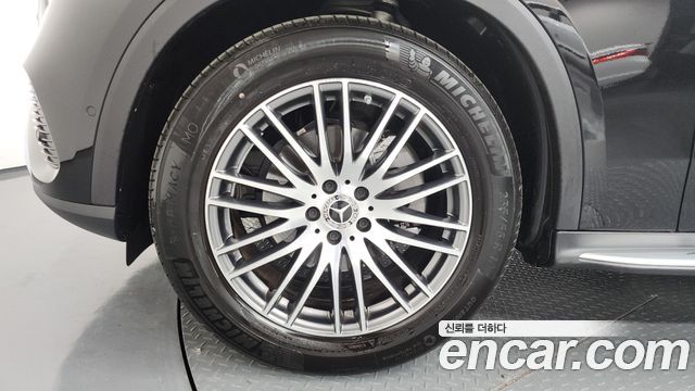Mercedes-Benz GLC-Class GLC 300 4MATIC Avantgarde