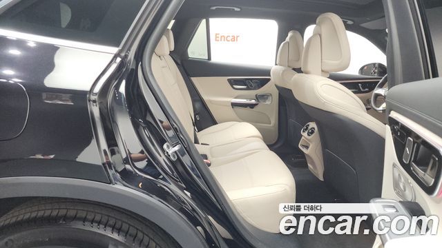 Mercedes-Benz GLC-Class GLC 300 4MATIC Avantgarde