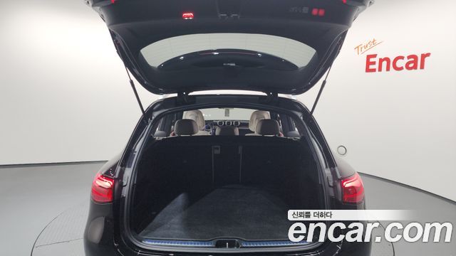 Mercedes-Benz GLC-Class GLC 300 4MATIC Avantgarde