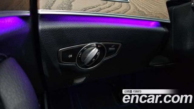 Mercedes-Benz E-Class E300 Exclusive