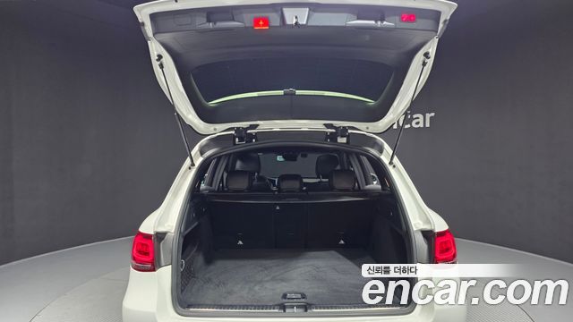 Mercedes-Benz GLC-Class GLC300 4MATIC