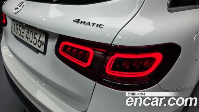 Mercedes-Benz GLC-Class GLC300 4MATIC