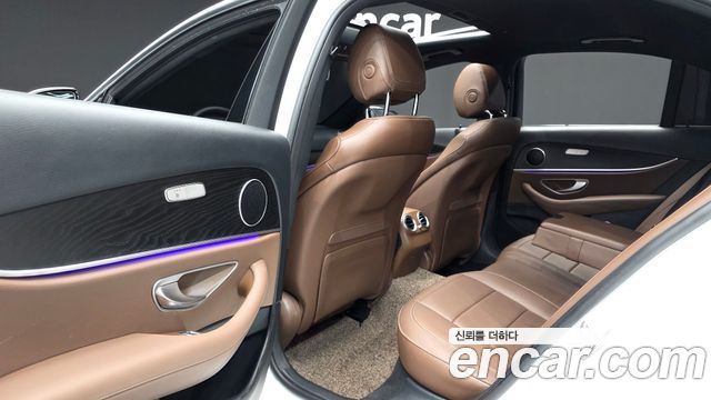 Mercedes-Benz E-Class E250 Avantgarde