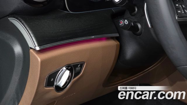 Mercedes-Benz E-Class E250 Avantgarde