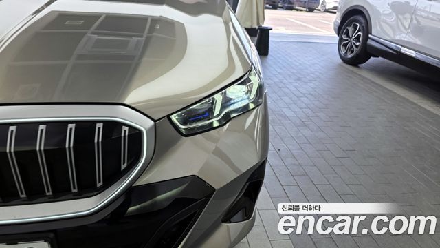 BMW 5-Series 520i M Sport
