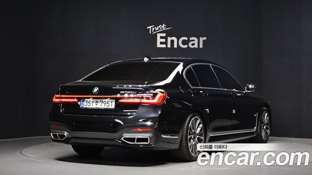 BMW 7-Series 740Li xDrive M Sport Package