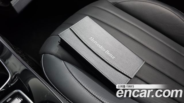 Mercedes-Benz E-Class E300 Exclusive