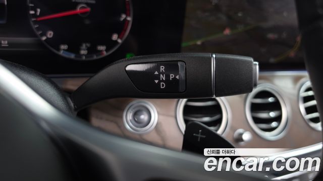 Mercedes-Benz E-Class E300 Exclusive