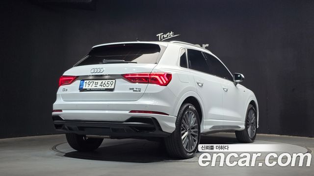 Audi Q3 35 TDI Quattro Premium