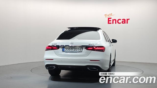 Mercedes-Benz E-Class E350 4MATIC AMG Line