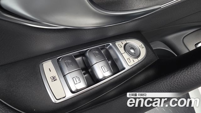 Mercedes-Benz E-Class E350 4MATIC AMG Line