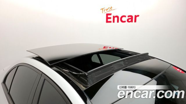 Mercedes-Benz E-Class E350 4MATIC AMG Line