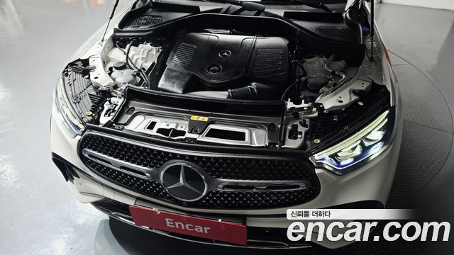 Mercedes-Benz GLC-Class GLC300 4MATIC Coupe