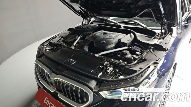 BMW 5-Series 520i M Sport