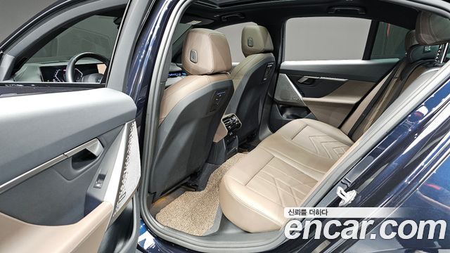BMW 5-Series 520i M Sport