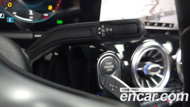 Mercedes-Benz GLA-Class GLA250 4MATIC