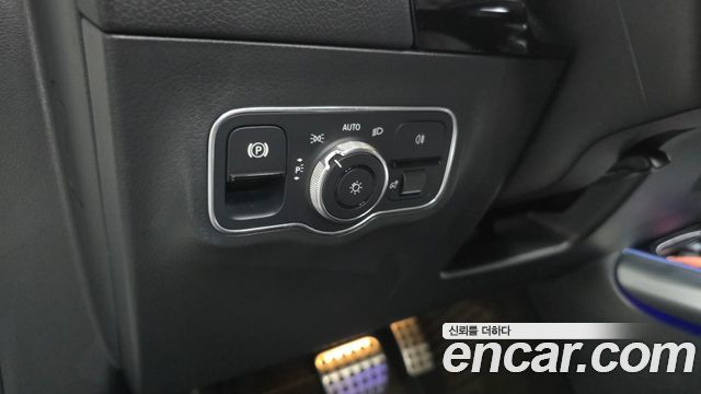 Mercedes-Benz GLA-Class GLA250 4MATIC