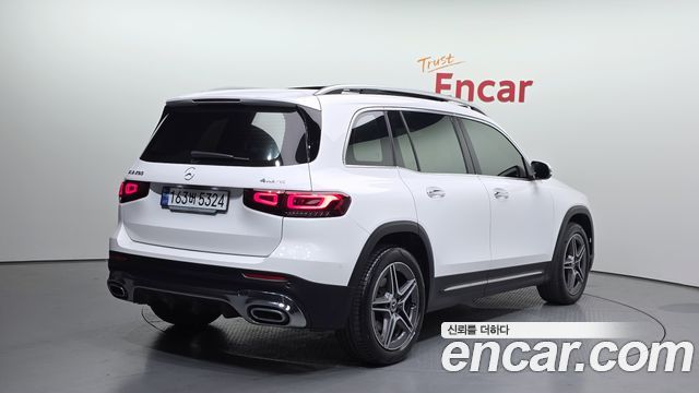 Mercedes-Benz GLB-Class GLB250 4MATIC