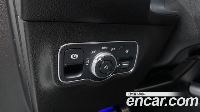Mercedes-Benz GLB-Class GLB250 4MATIC