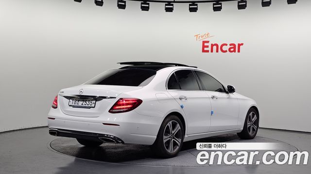 Mercedes-Benz E-Class E300 Avantgarde