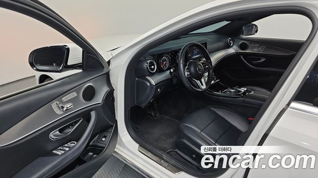 Mercedes-Benz E-Class E300 Avantgarde