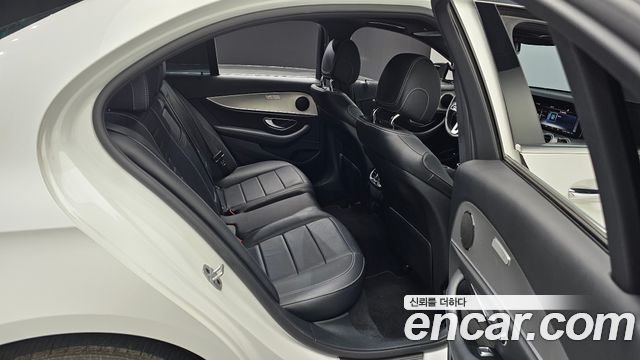 Mercedes-Benz E-Class E300 Avantgarde