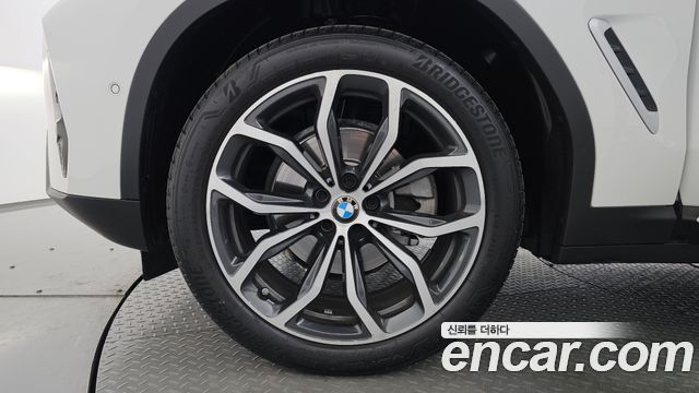 BMW X4 xDrive20i xLine