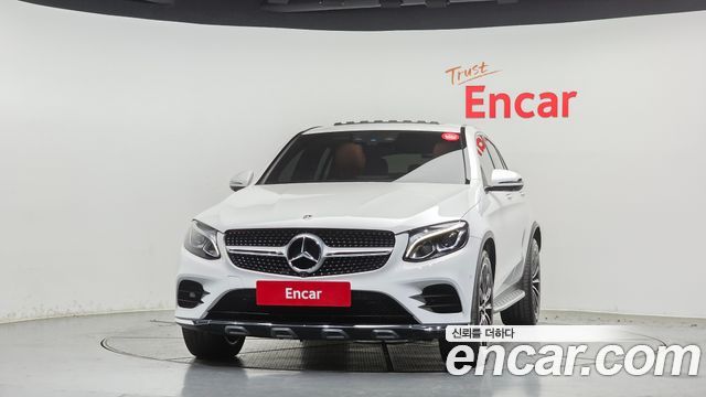 Mercedes-Benz GLC-Class GLC220 d 4MATIC Premium Coupe