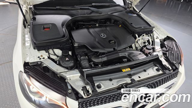 Mercedes-Benz GLC-Class GLC220 d 4MATIC Premium Coupe
