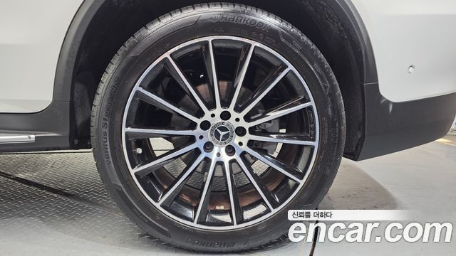 Mercedes-Benz GLC-Class GLC220 d 4MATIC Premium Coupe