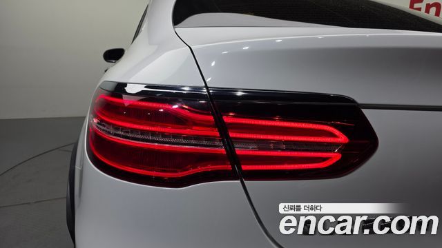 Mercedes-Benz GLC-Class GLC220 d 4MATIC Premium Coupe