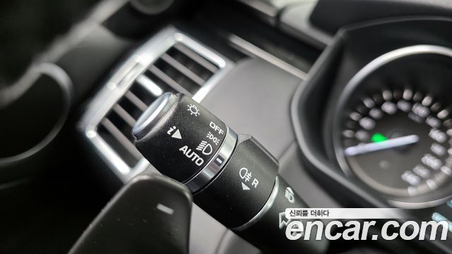 Land Rover Discovery 3.0 SD6 SE