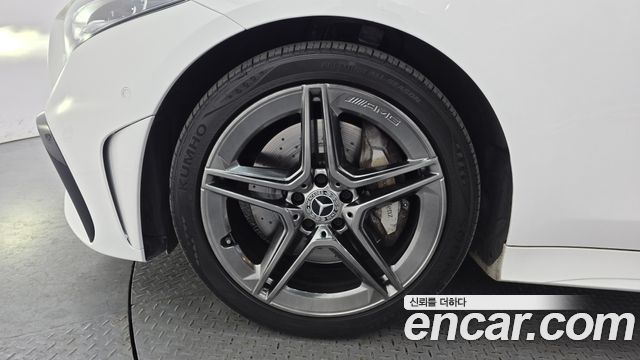 Mercedes-Benz CLS-Class CLS300d 4MATIC