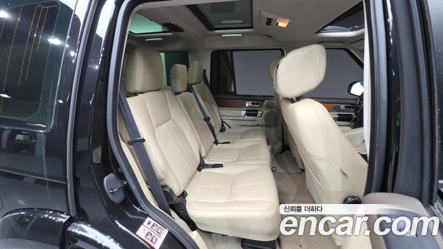 Land Rover Discovery 3.0 SDV6 HSE