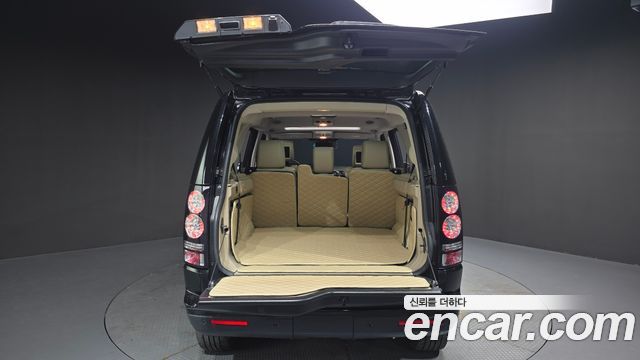 Land Rover Discovery 3.0 SDV6 HSE