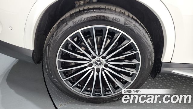 Mercedes-Benz GLC-Class GLC300 4MATIC Coupe