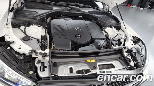 Mercedes-Benz GLC-Class GLC300 4MATIC Coupe