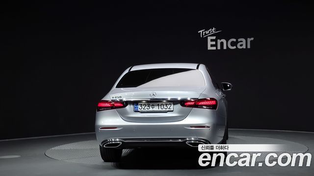 Mercedes-Benz E-Class E250 Exclusive