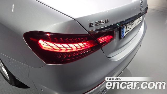 Mercedes-Benz E-Class E250 Exclusive